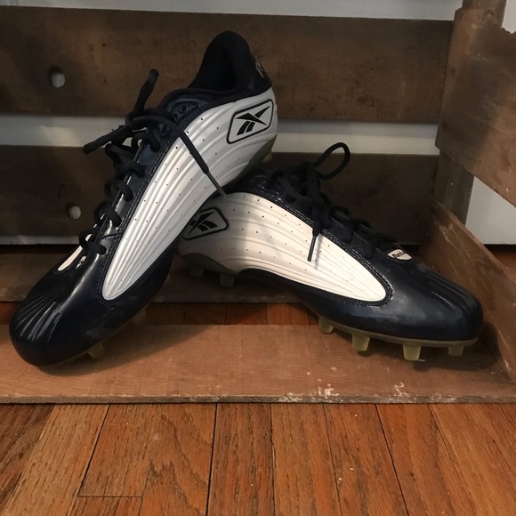reebok football cleats